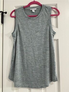 Athleta Striped Sleeveless Tank Top - Medium